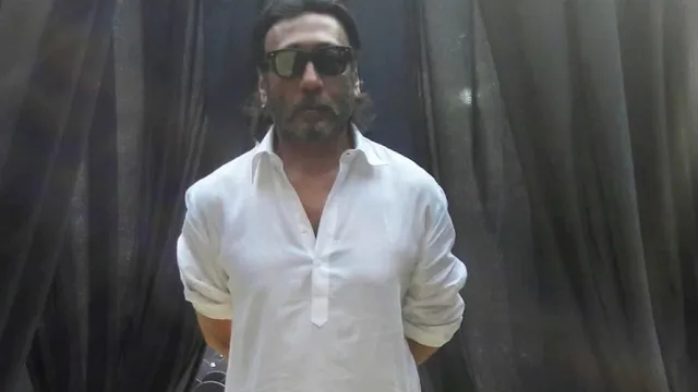 jackie-shroff-recalls-his-struggling-days-in-mumbai-chawl-says-once-a-rat-bit-me-and-my-mom